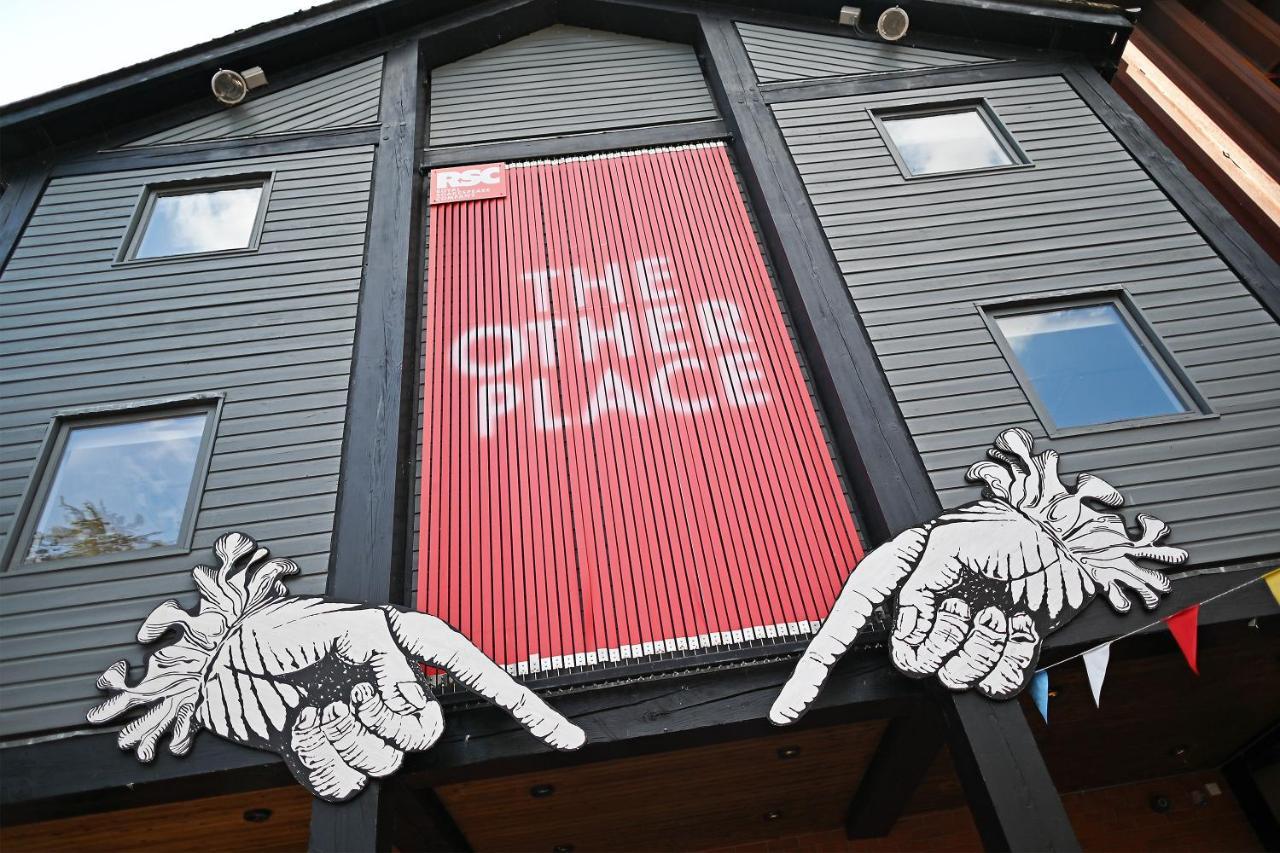 The Teapot Cottage In Town Centre Free Parking 埃文河畔斯特拉特福 外观 照片